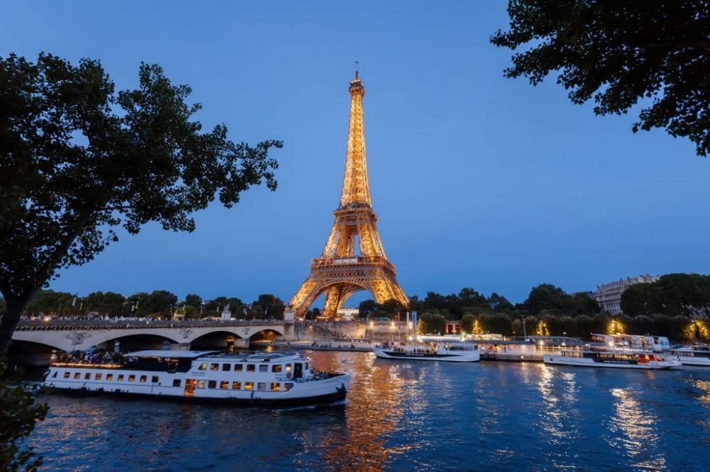 Paris & Switzerland Scenic Rail Journey – 9 Days / 8 Nights